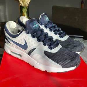 Nike Air Max Zero